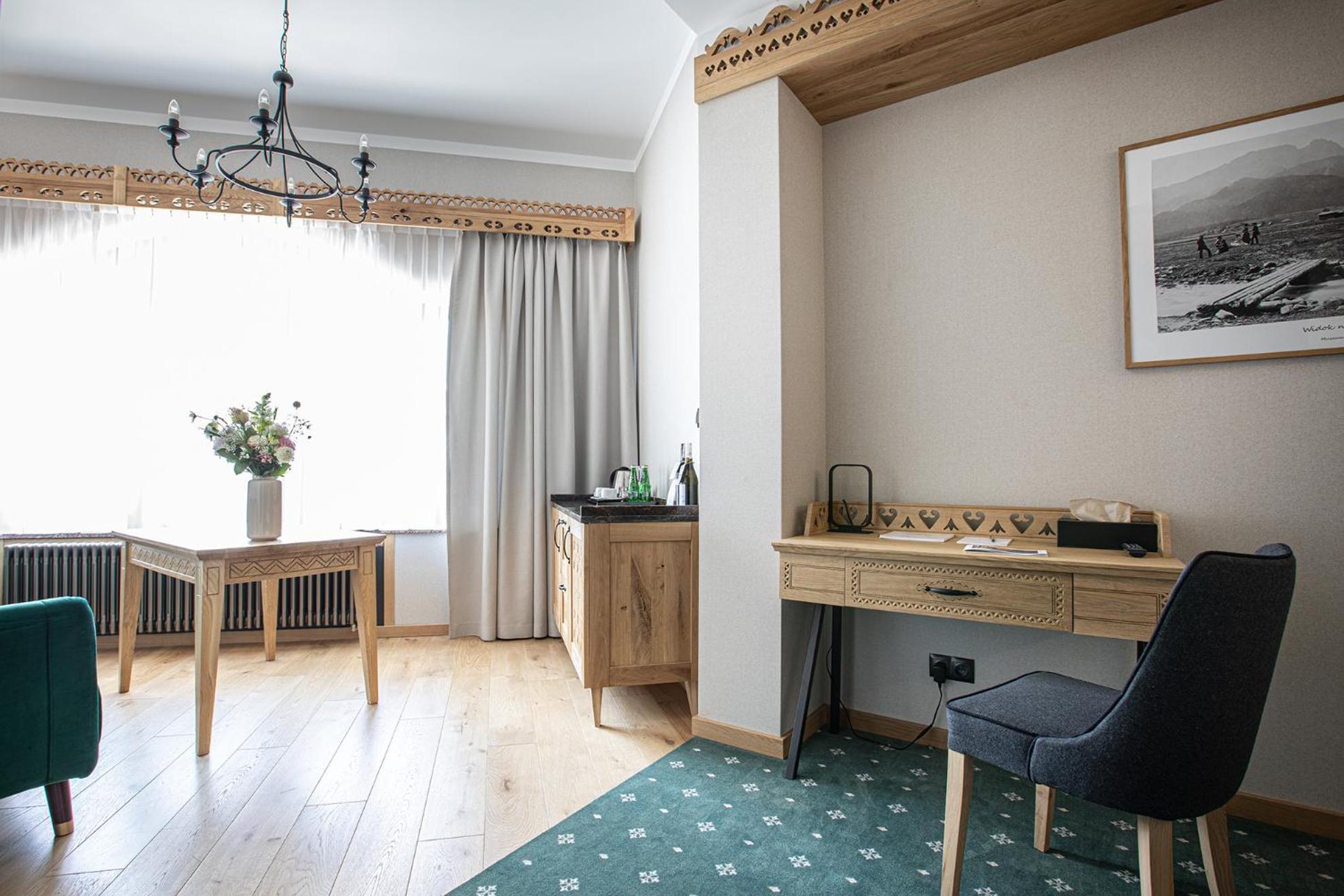 Aparthotel Cristina Закопане Екстериор снимка
