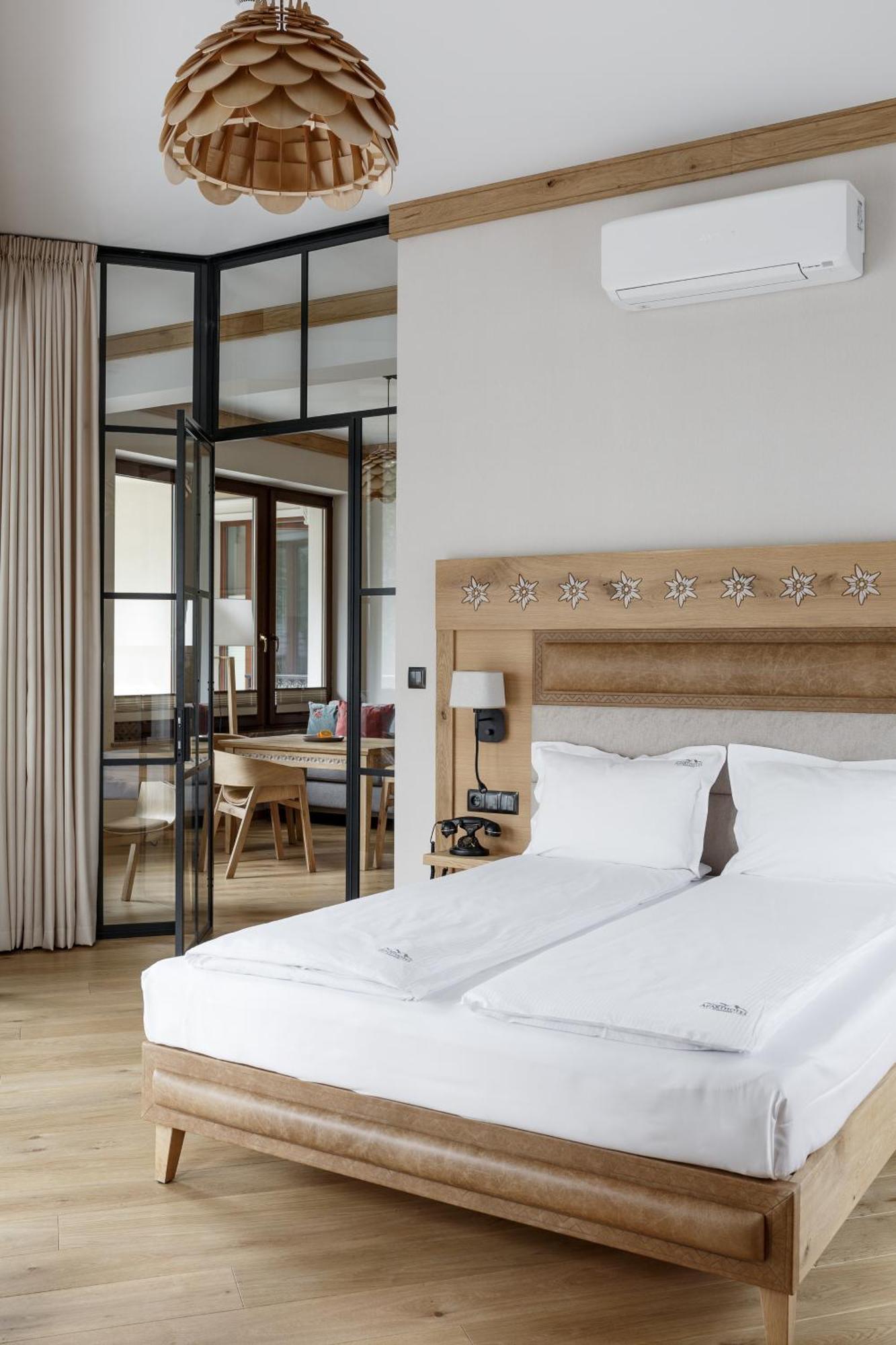 Aparthotel Cristina Закопане Екстериор снимка