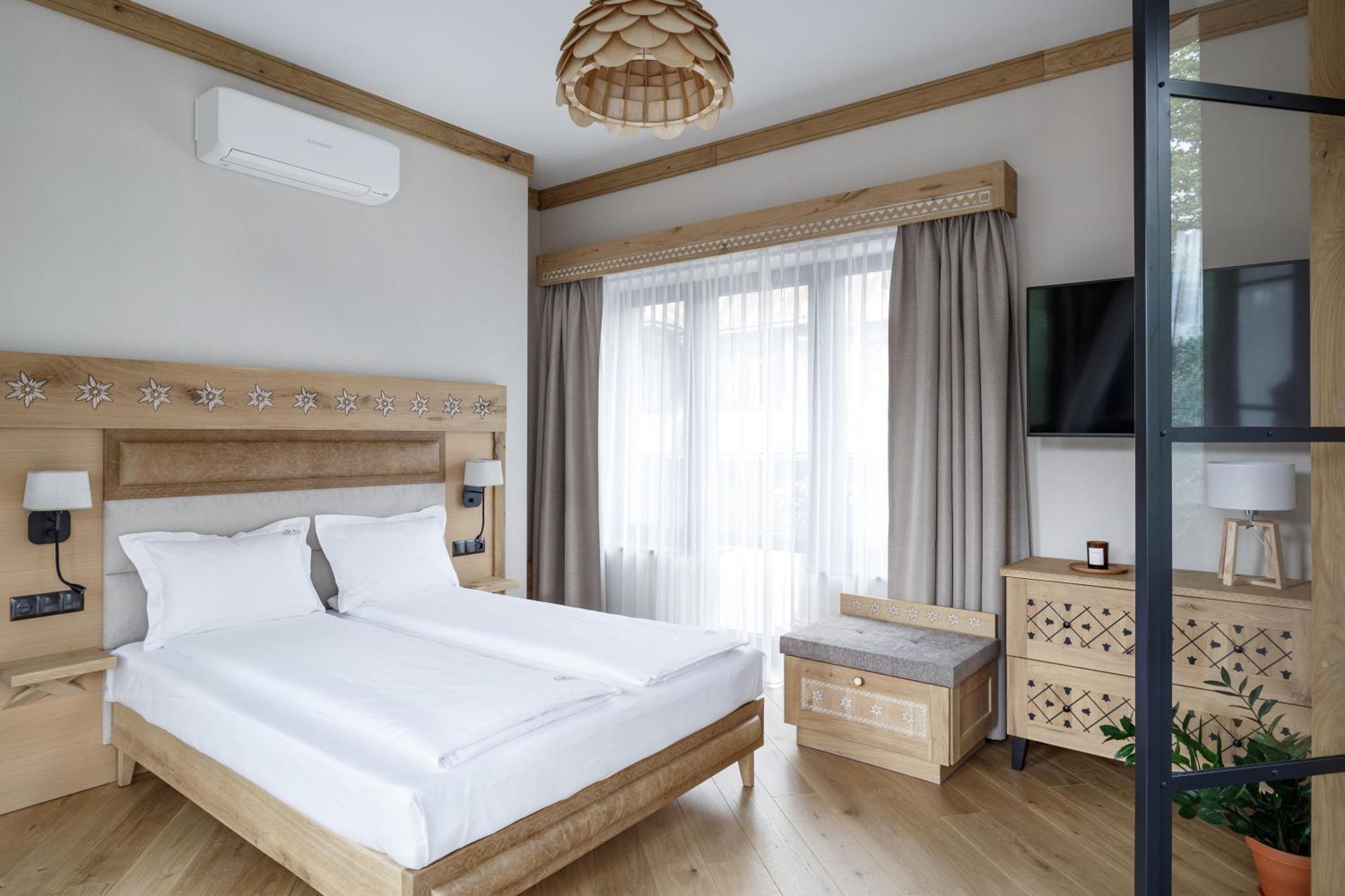 Aparthotel Cristina Закопане Екстериор снимка